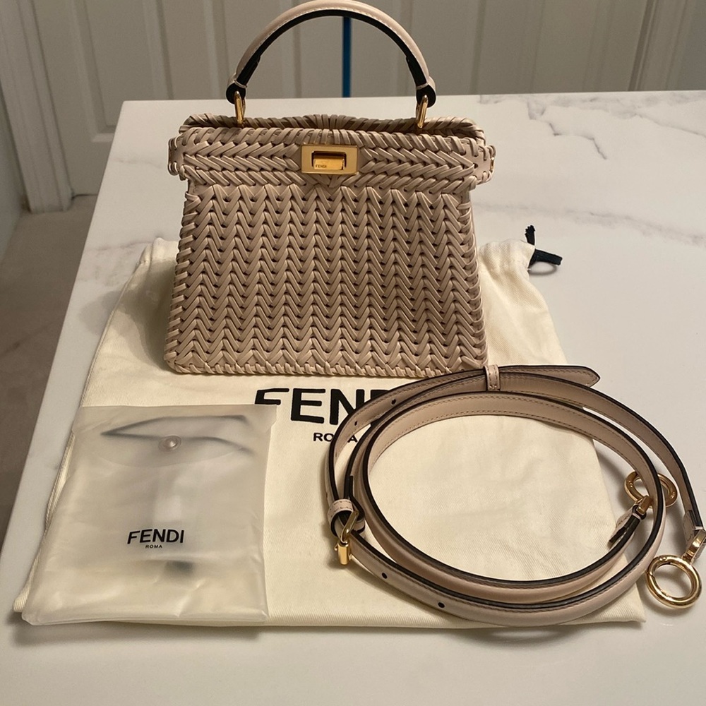 Fendi Peekaboo ISeeU Petite